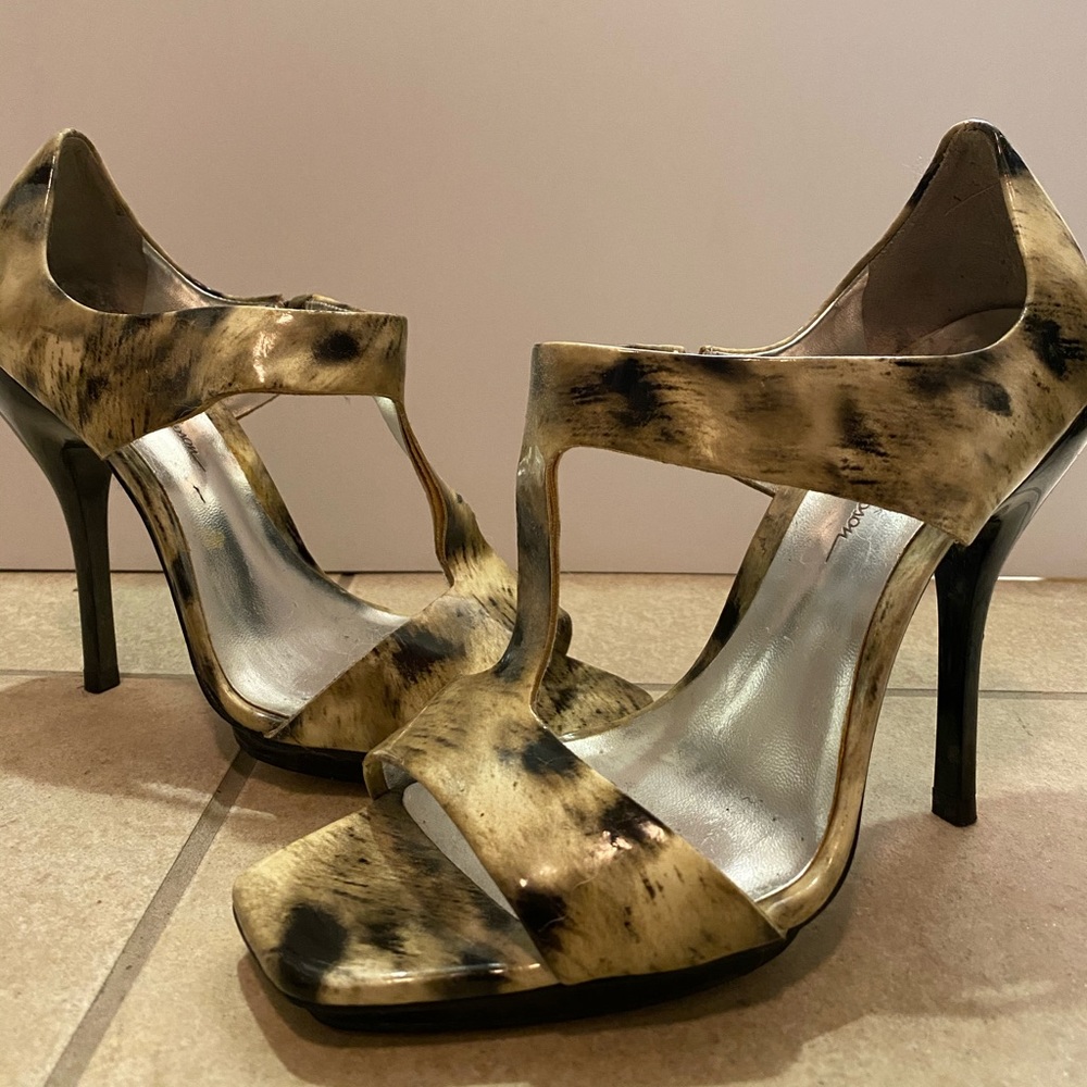 JESSICA SIMPSON HEELS